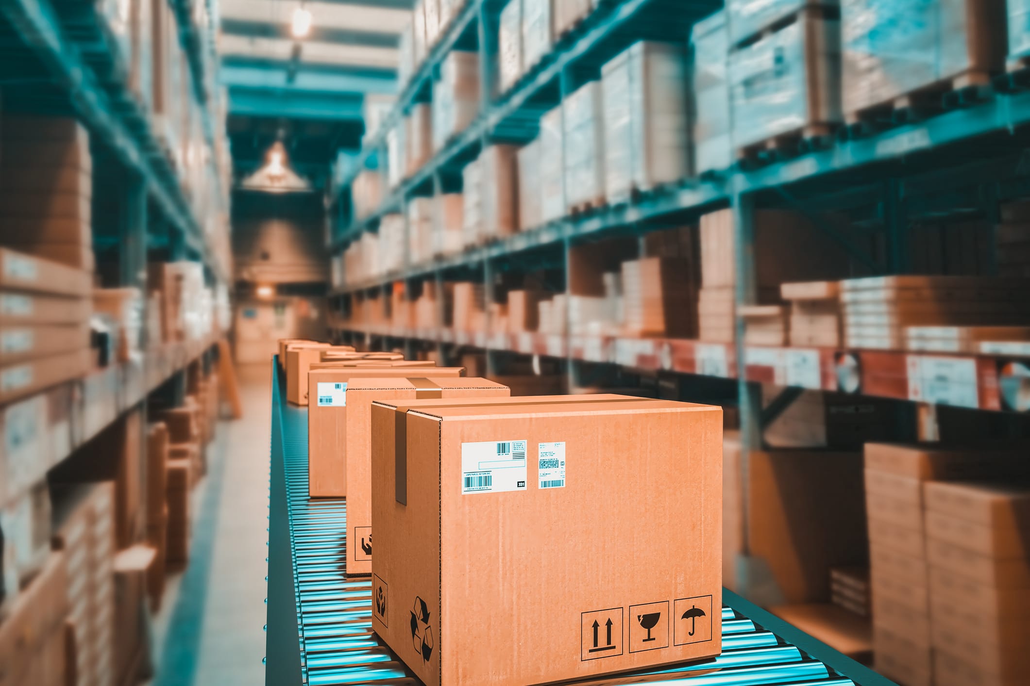 parcels on conveyor belt in a warehouse.